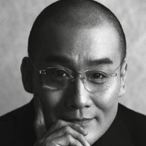 亚洲精品日韩中文字幕久久久